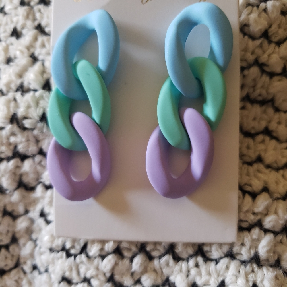 Pastel goth chain link earrings